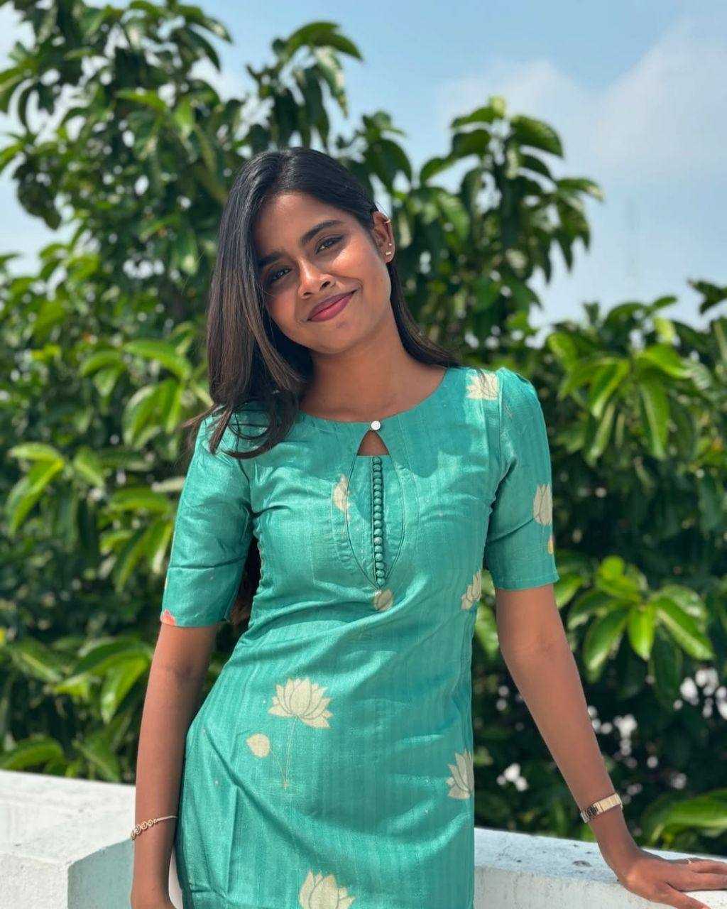 Ynf Soft Cotton Silk KESH434 MCN11 Kurti Wedding Collections Festive Collections Wholesale Festive Kurtis Printed Kurtis Fancy Kurti Manufacturer