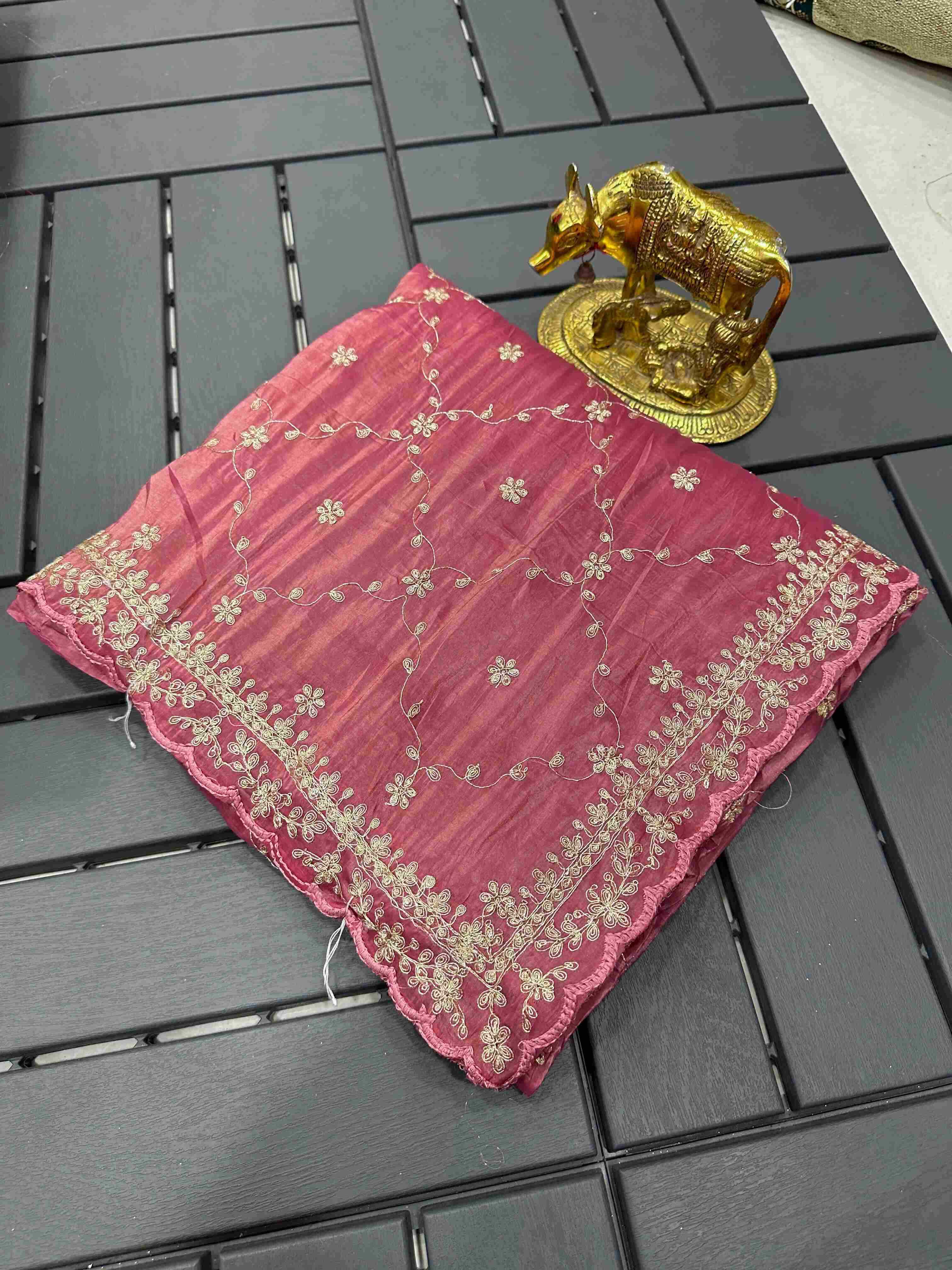 Ynf Soft Gold Crush RIN142 BOSS Silk Sarees Wedding Collections Festive Collections Wholesale Soft Silk Sarees Designer Silk Sarees Lightweight Silk Sarees Manufacturer