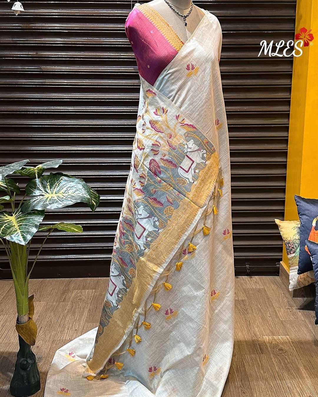 Ynf Soft Muga Silk KESH165 MUGA COTTON COW Silk Sarees Wholesale Soft Silk Sarees Designer Silk Sarees Silk Sarees For Weddings Manufacturer