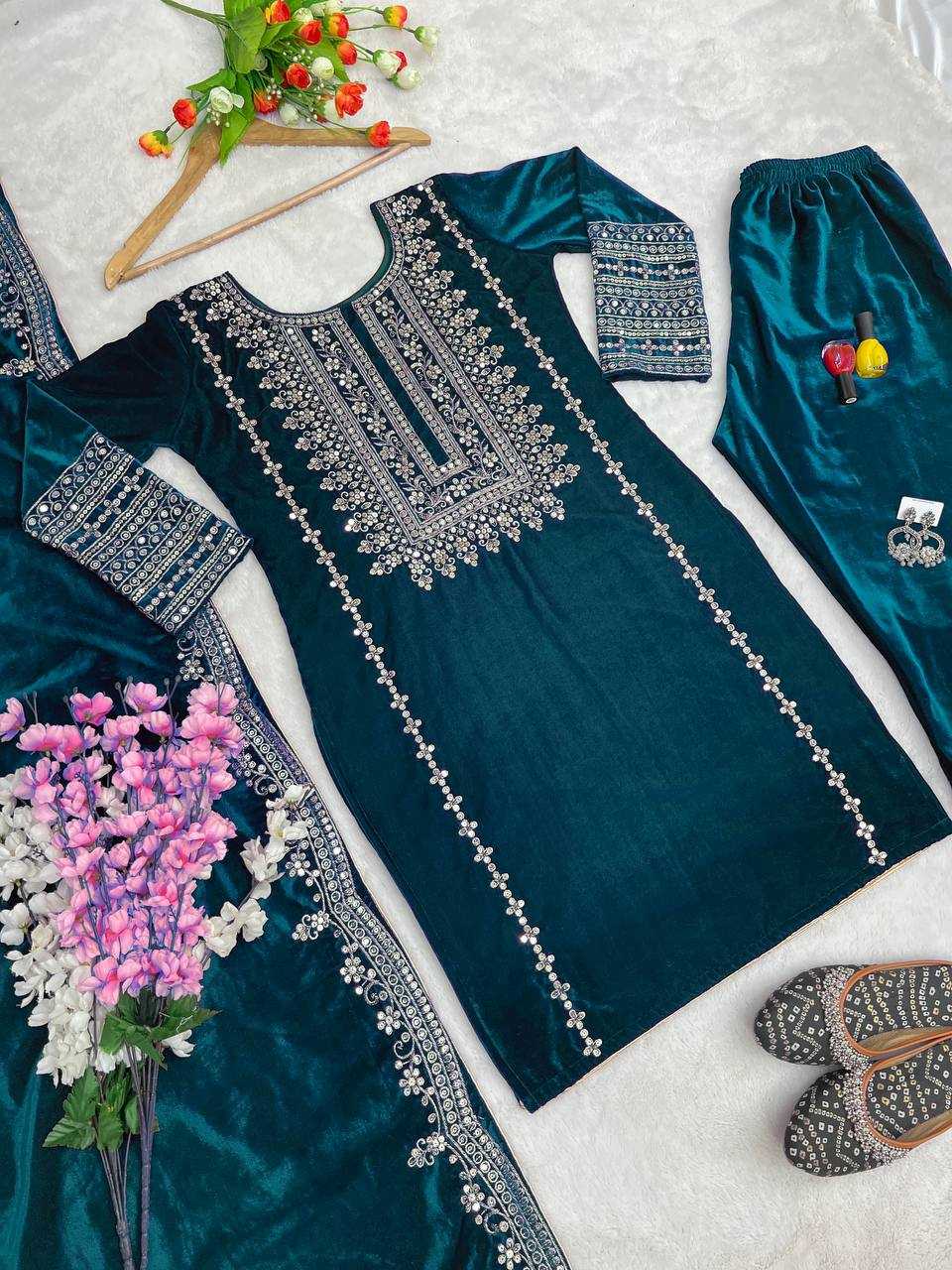 Ynf Velvet KESH123 5017 Suits & Dresses Wholesale Velvet Suits Embroidery Suits Designer Suits Manufacturer