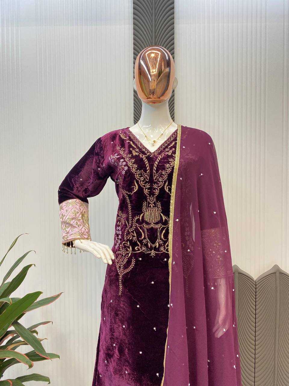 Ynf Velvet RIN141 1888 Suits & Dresses Wholesale Velvet Suits Embroidery Suits Party wear suits Manufacturer