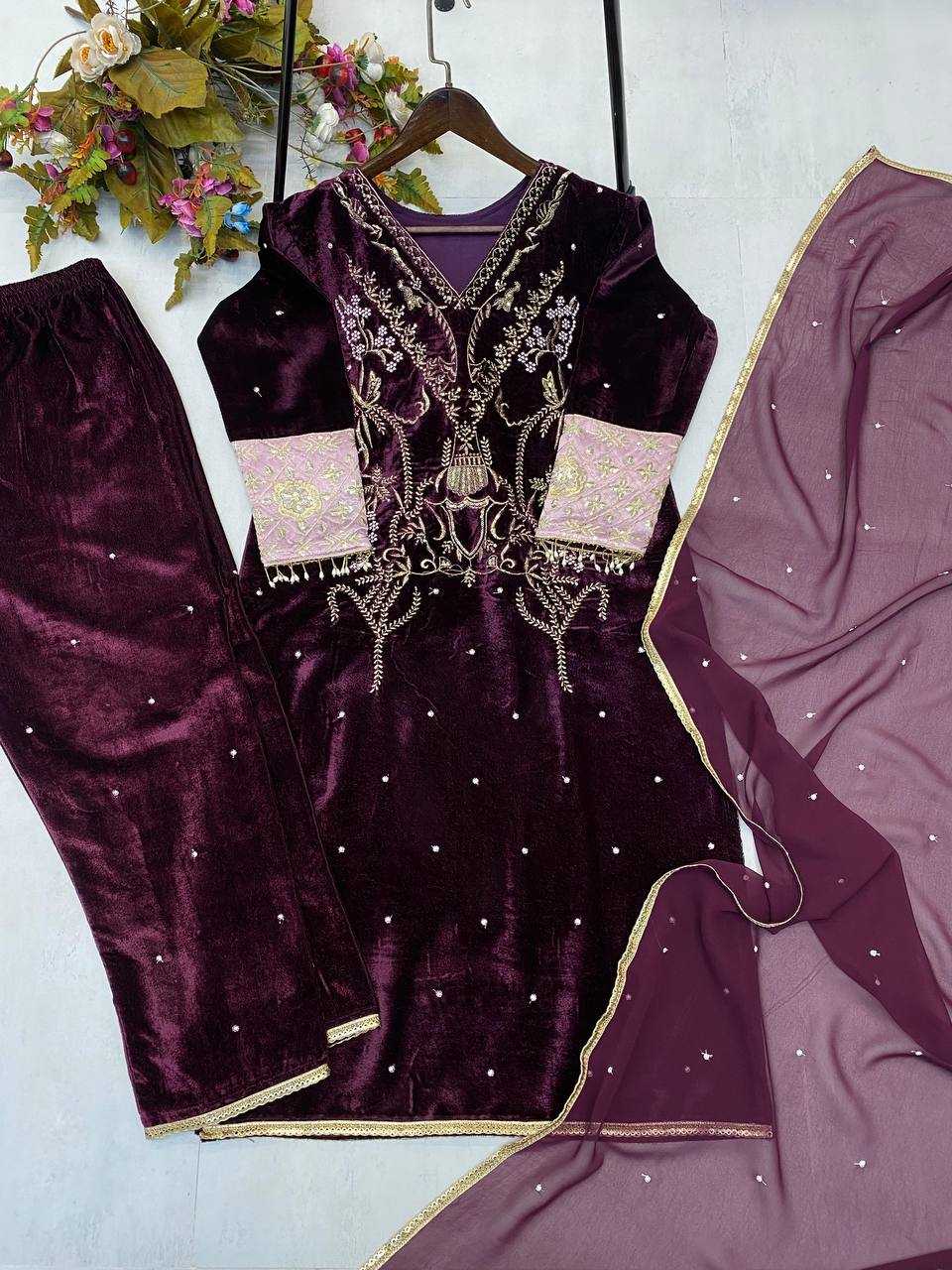 Ynf Velvet RIN141 1888 Suits & Dresses Wholesale Velvet Suits Embroidery Suits Party wear suits Manufacturer