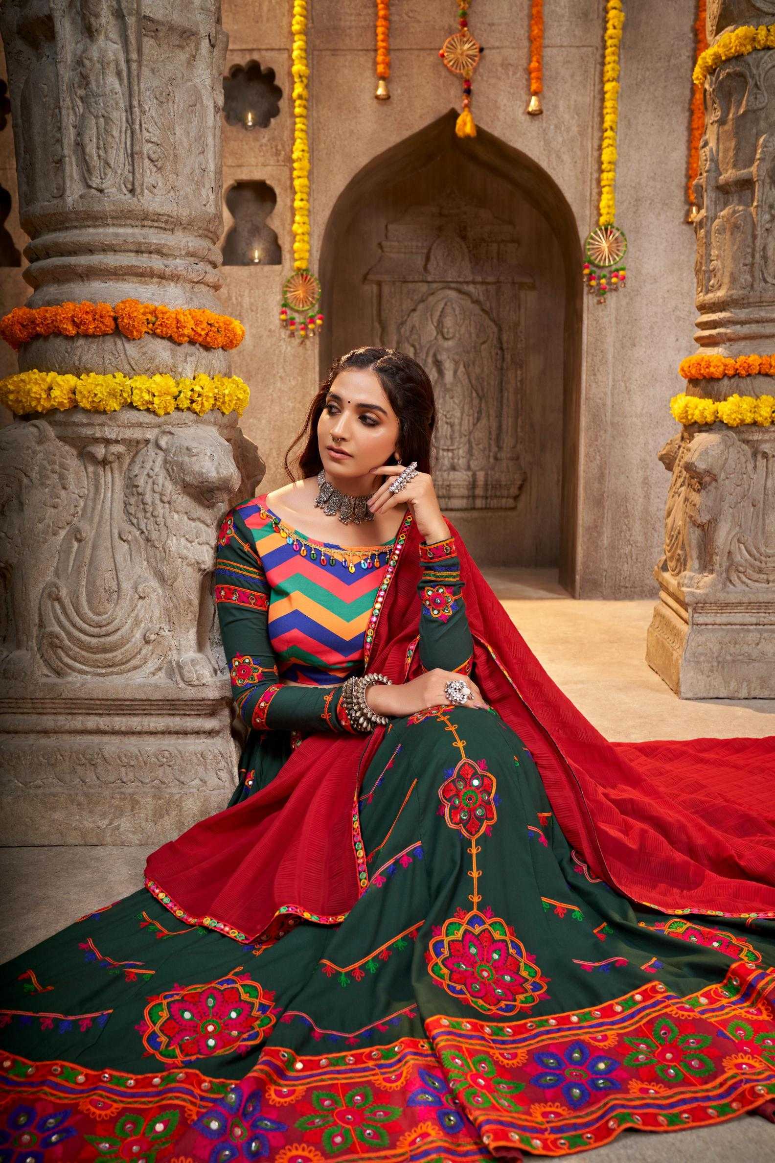 Ynf Viscose Rayon KESH417 2335 Lehengas Wholesale Designer Lehenga Embroidered Lehenga Mirror Work Lehenga Manufacturer