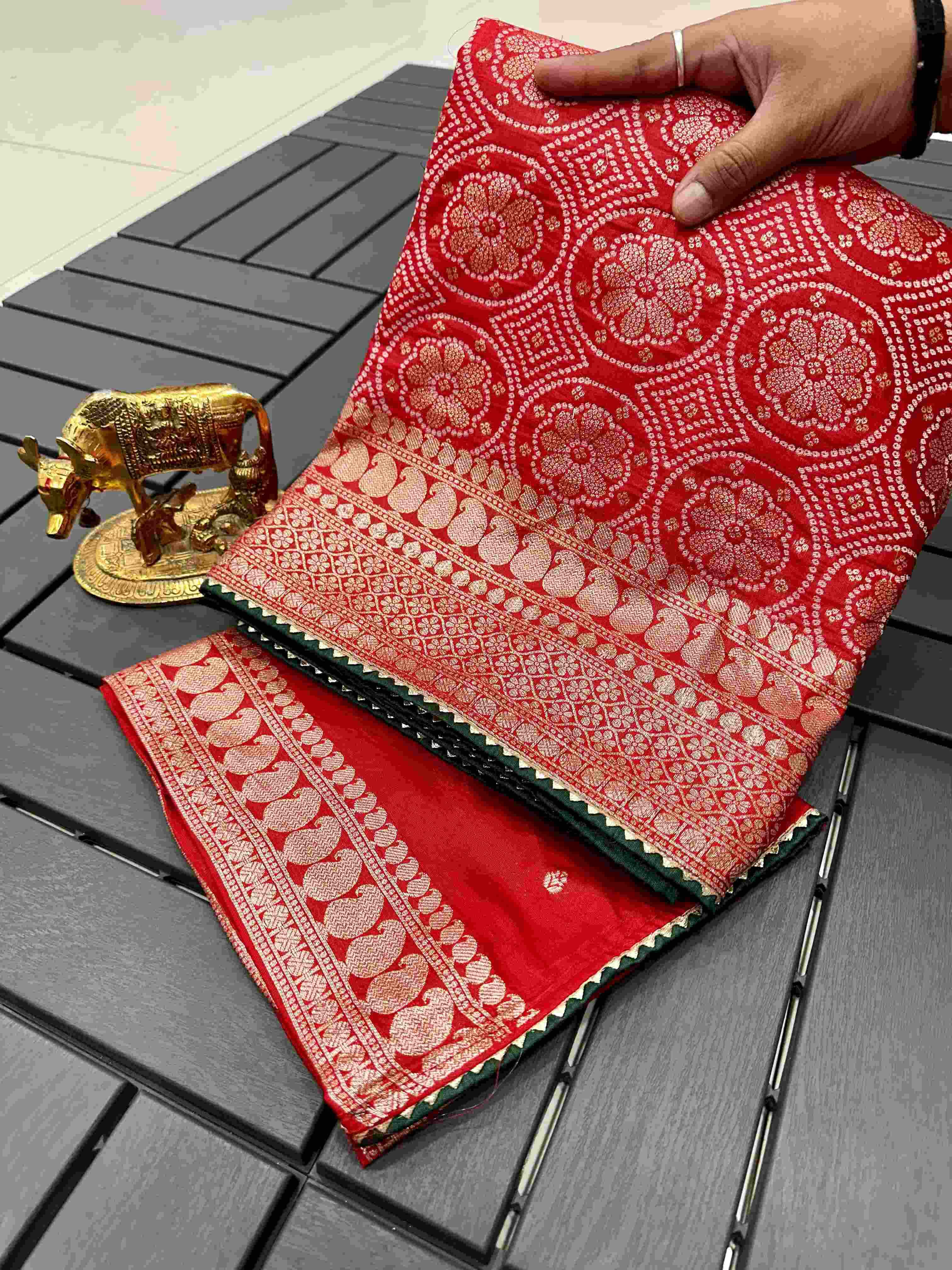 Ynf Viscose RIN142 Sambhav 7 Sarees Wedding Collections Festive Collections Wholesale Designer Sarees Viscose Saree Zari Sarees Manufacturer