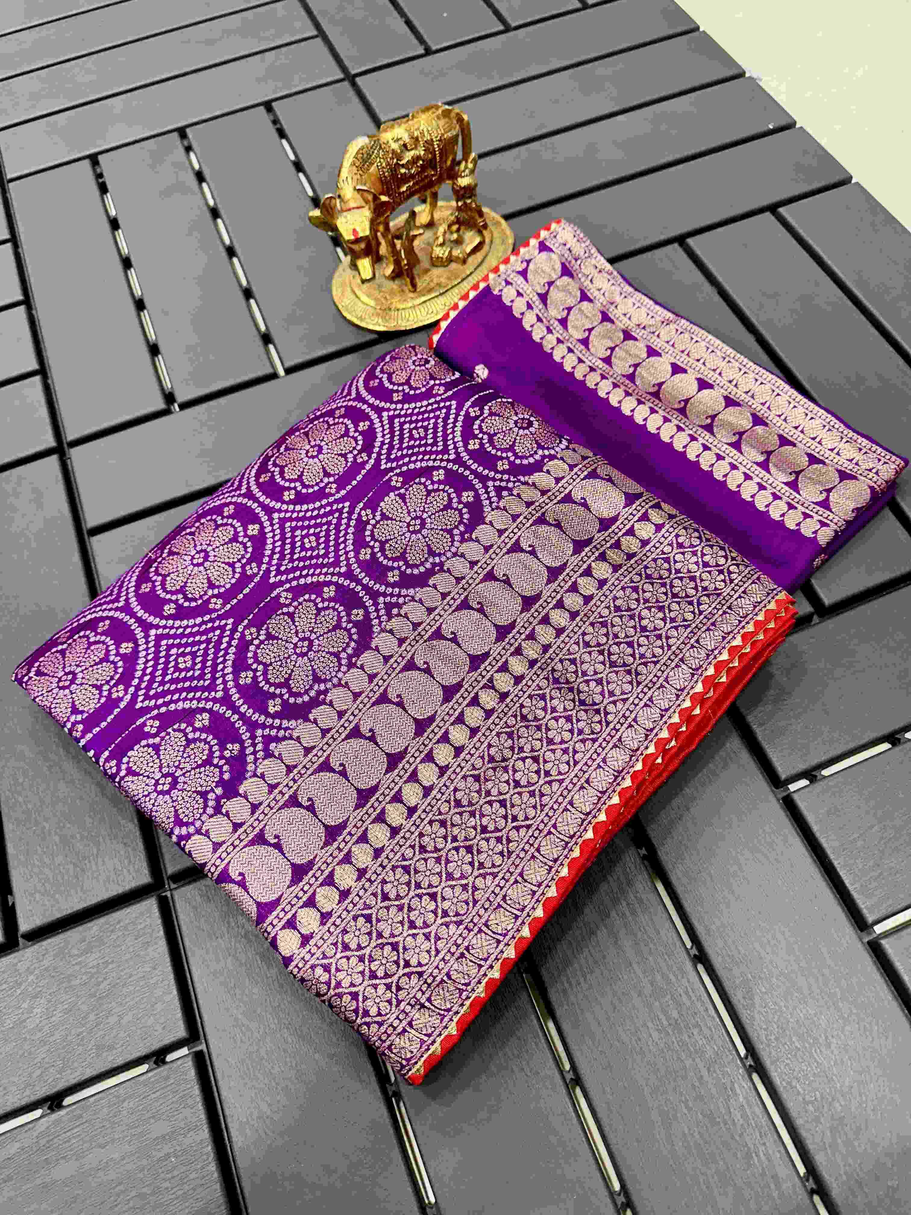 Ynf Viscose RIN142 Sambhav 7 Sarees Wedding Collections Festive Collections Wholesale Designer Sarees Viscose Saree Zari Sarees Manufacturer