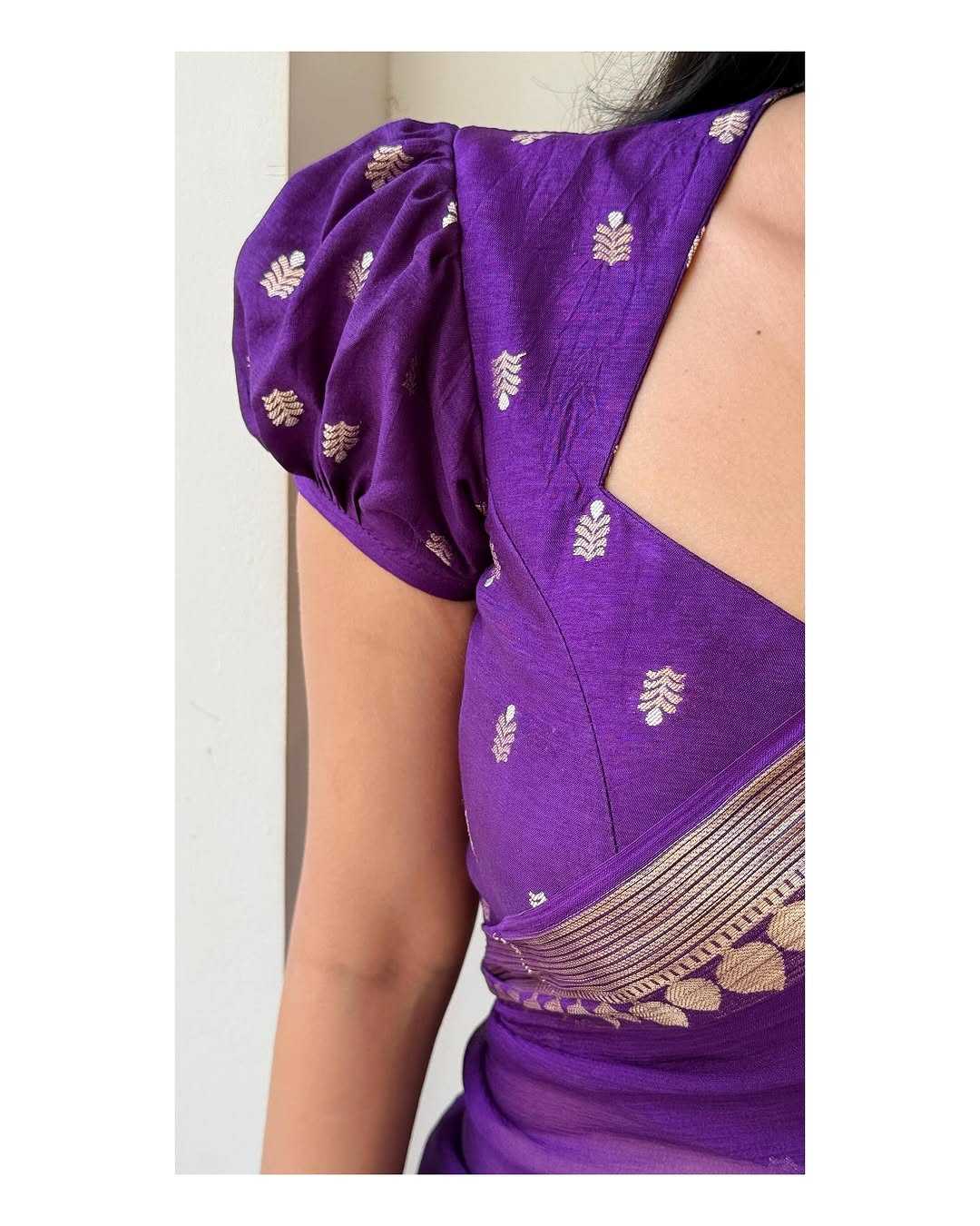 Ynf Viscouse Crushed Georgette RIN104 APE110 Sarees Wedding Collections Festive Collections Wholesale Georgette Sarees Viscose Saree Lightweight Sarees Manufacturer