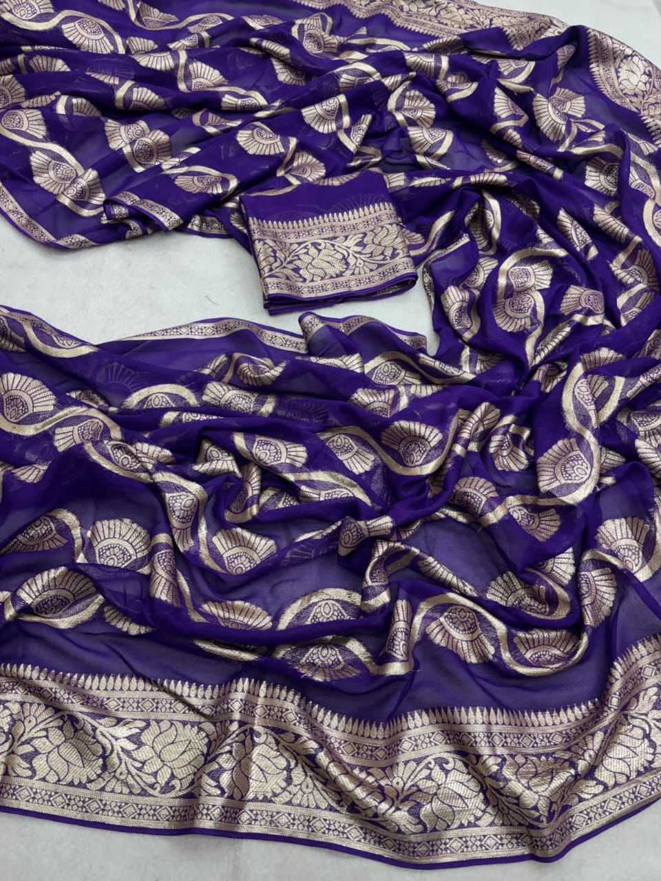 Ynf Viscouse Crushed Georgette RIN104 APE63 Sarees Wedding Collections Festive Collections Wholesale Designer Sarees Georgette Sarees Viscose Saree Manufacturer