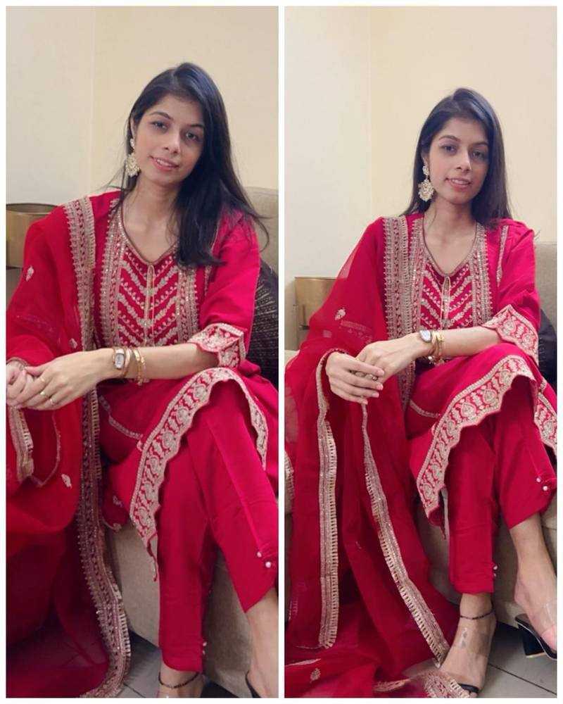 Ynf Chinon RIN141 1921 Suits & Dresses Wholesale Party wear suits Designer Suits Embroidered Suits Manufacturer