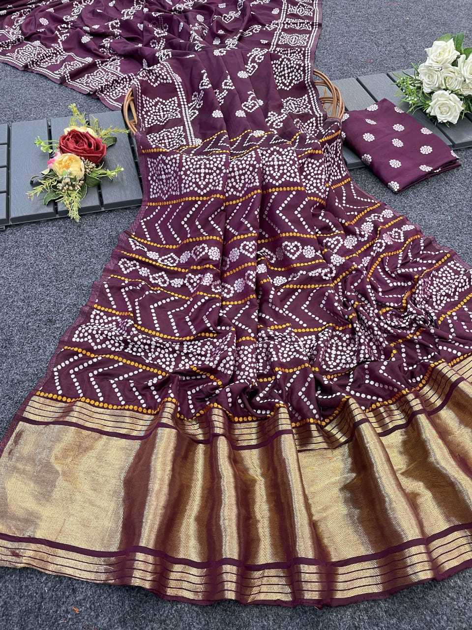 Ynf Dola Silk RIN205 LF-803 Sarees Diwali Collections Festive Collections Wholesale Ready To Wear Sarees Silk Sarees Sarees With Blouse Manufacturer