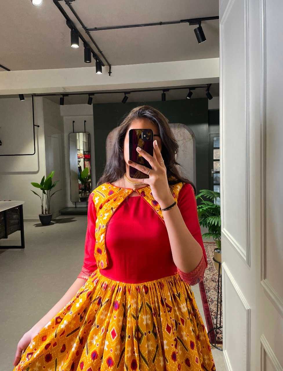 Ynf Dola Silk RIN197 5028 Gowns Wholesale Printed Gowns Fancy Gowns Long Gowns Work Gowns Manufacturer