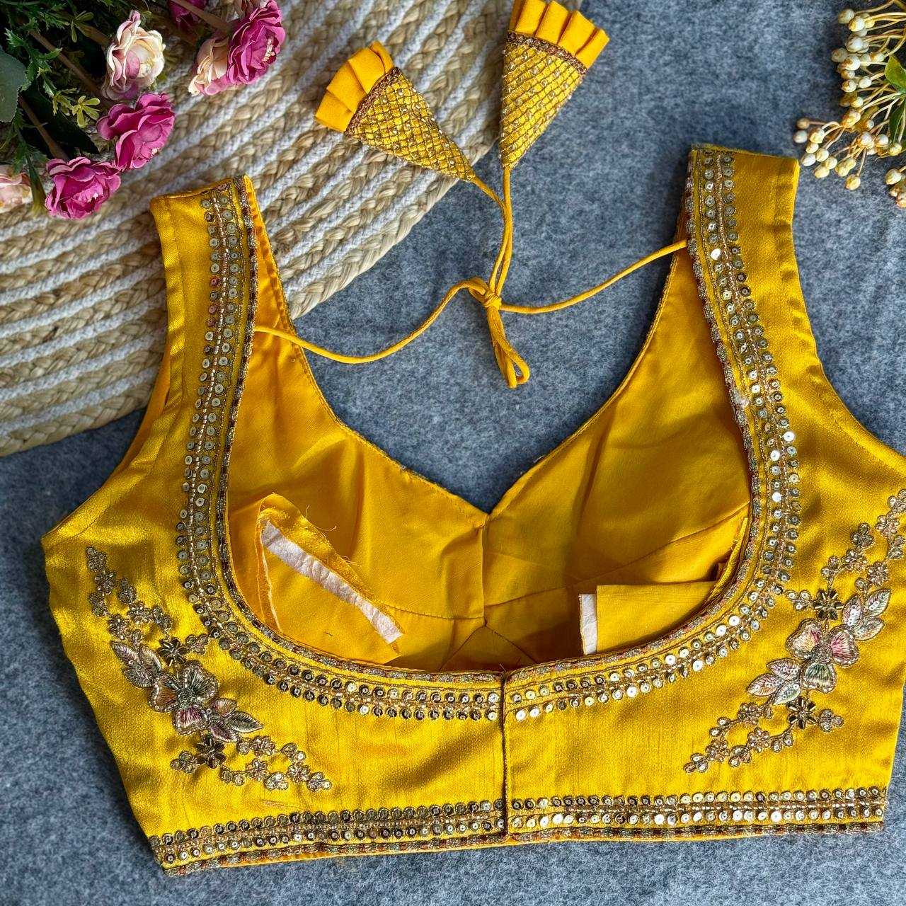 Ynf Italian Silk KESH111 NEACK BRIDAL BLOUSE Readymade Blouses Wholesale V-Neck Blouses Sequence Embroidery Blouse Sleeveless Blouse Manufacturer