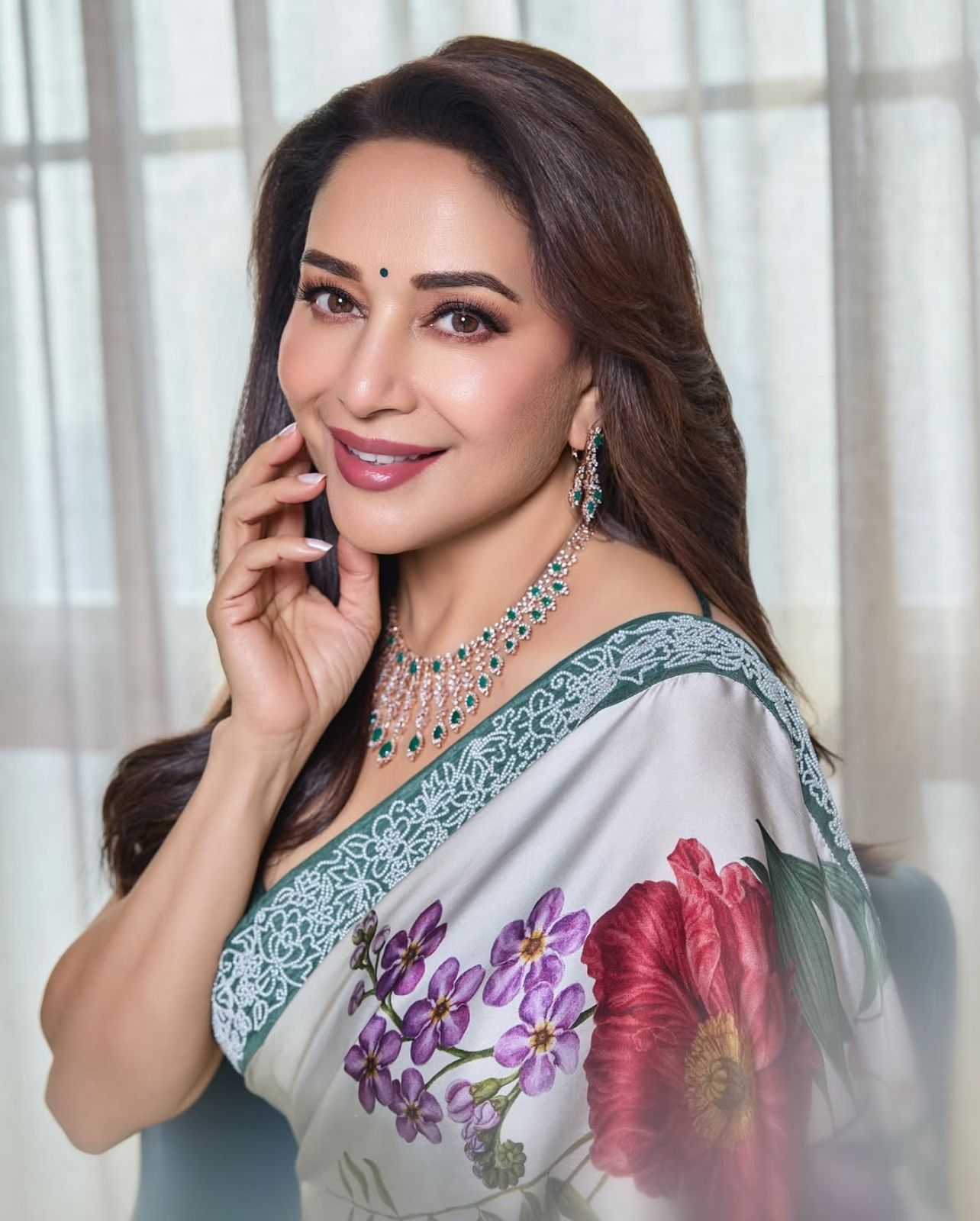Ynf Satin RIN188 Madhuri Digital Sarees Sarees Bollywood Collections Wholesale Fancy Sarees Floral Sarees Madhuri Dixit Sarees Satin Sarees Manufacturer