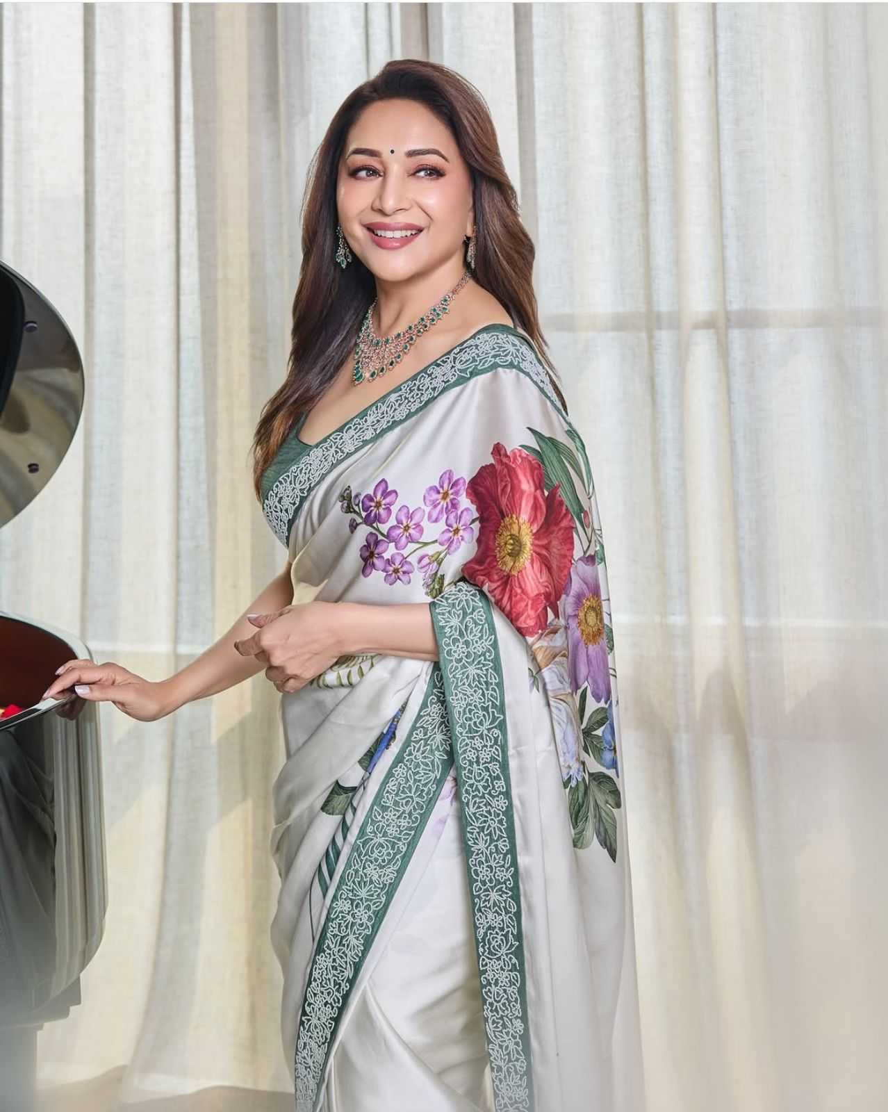 Ynf Satin RIN188 Madhuri Digital Sarees Sarees Bollywood Collections Wholesale Fancy Sarees Floral Sarees Madhuri Dixit Sarees Satin Sarees Manufacturer