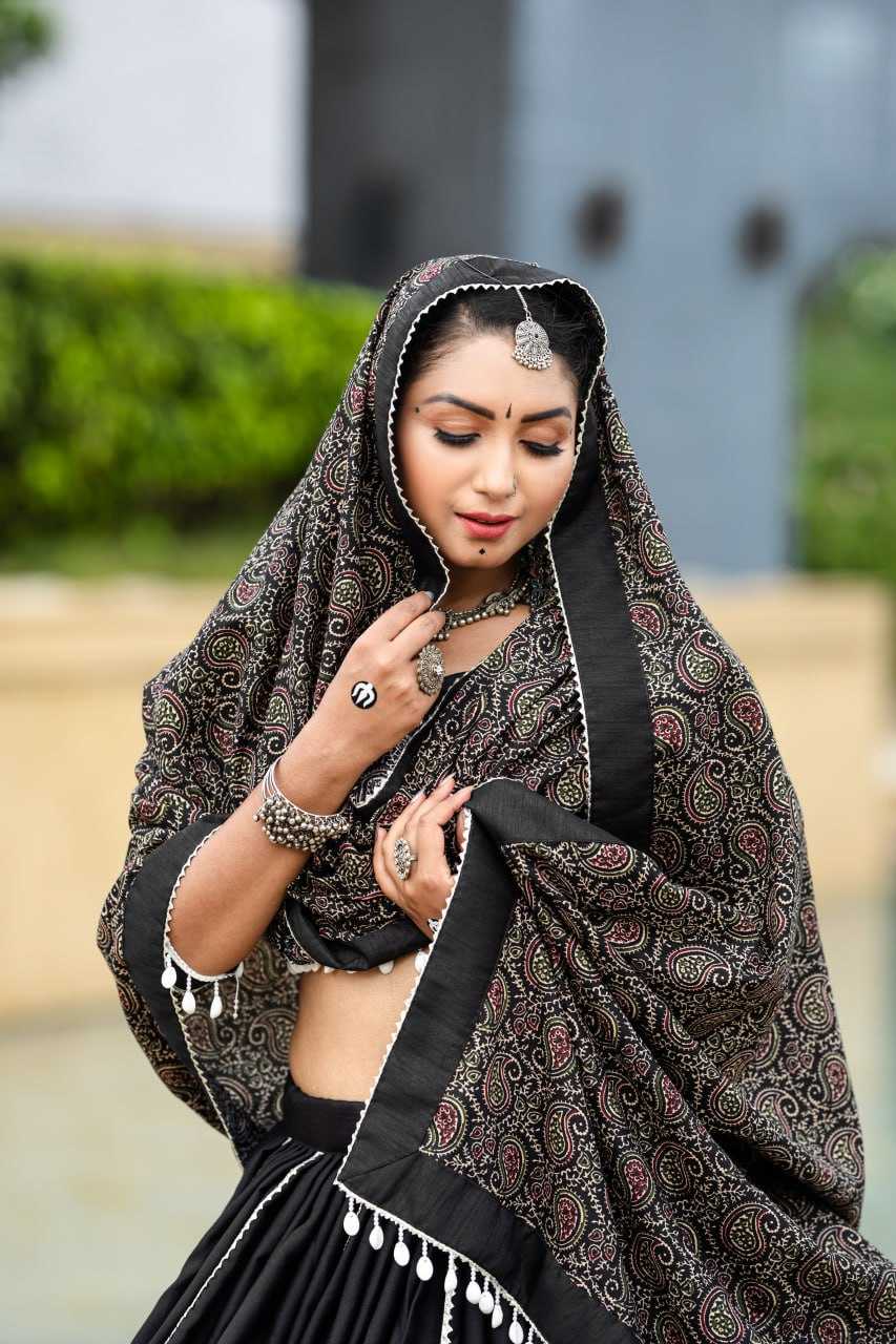Ynf Pure Cotton RIN227 7071 Lehengas Festive Collections Wholesale Fancy Lehenga Gota Patti Lehenga Navratri Chaniya Choli Manufacturer