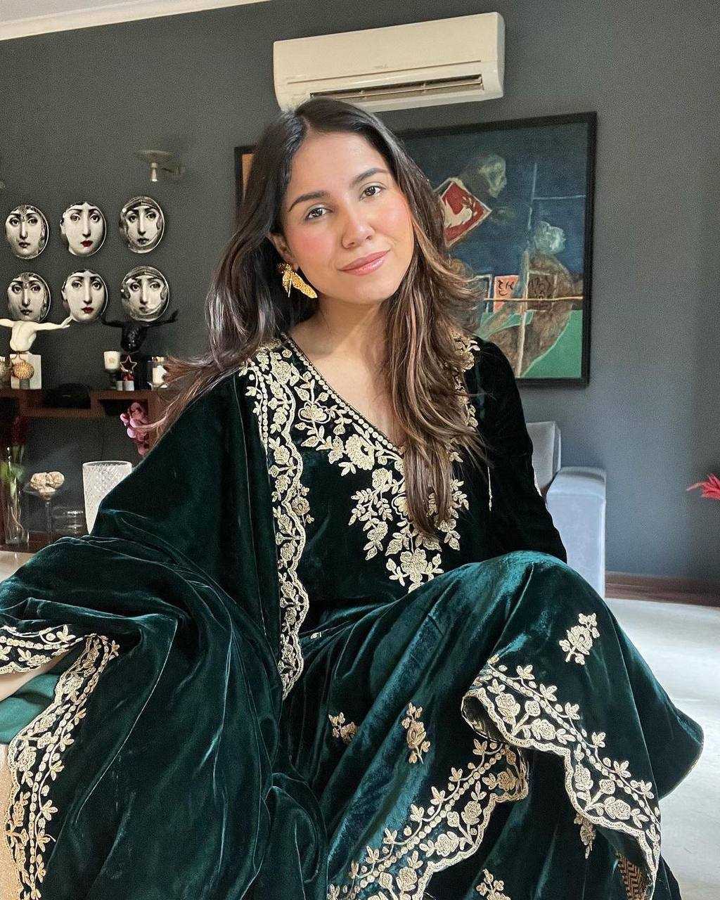 Ynf Velvet KESH492 930 Suits & Dresses Wholesale Velvet Suits Embroidery Suits Palazzo Suit Manufacturer
