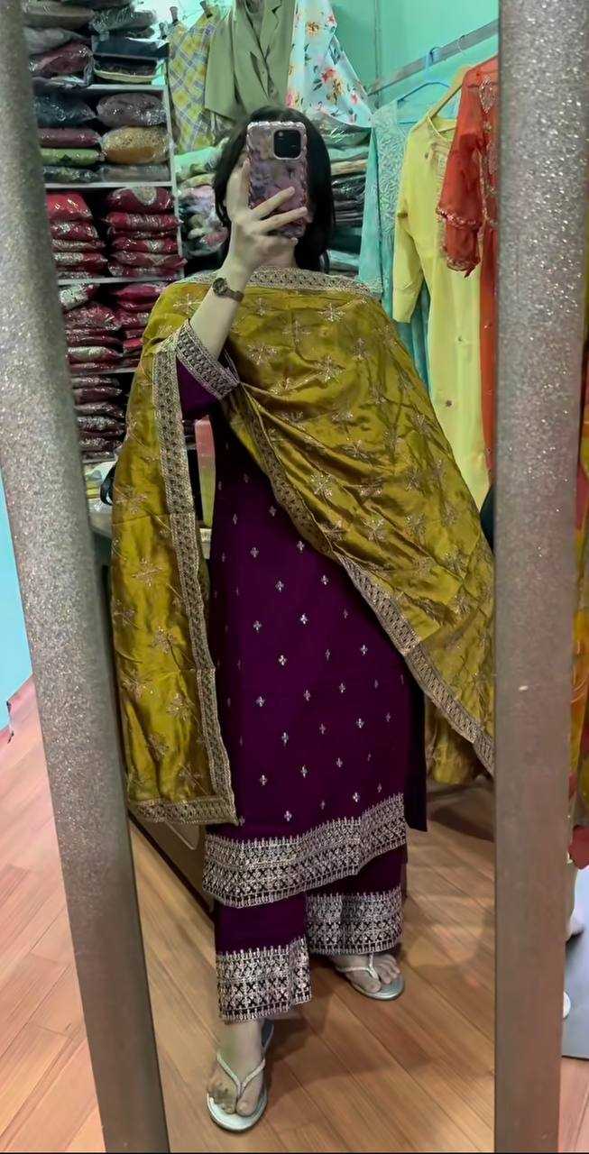 Ynf Chinon KESH499 842 Suits & Dresses Wholesale Embroidery Suits Party wear suits Wedding Suits Manufacturer