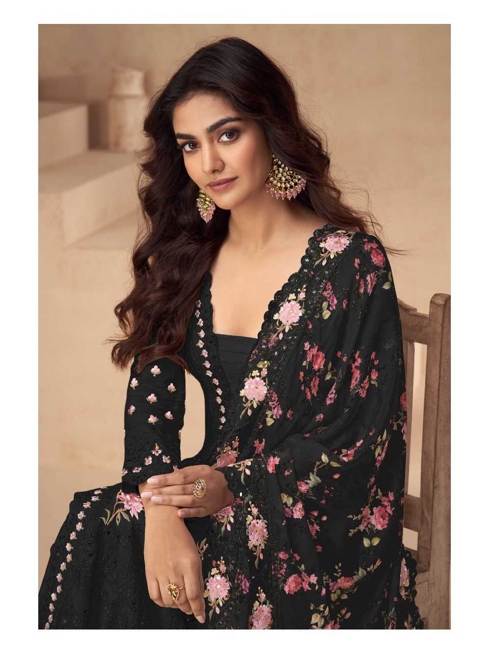 Ynf Chinon RIN197 4731 Suits & Dresses Wholesale Embroidery Suits Bridal Suits Designer Suits Manufacturer