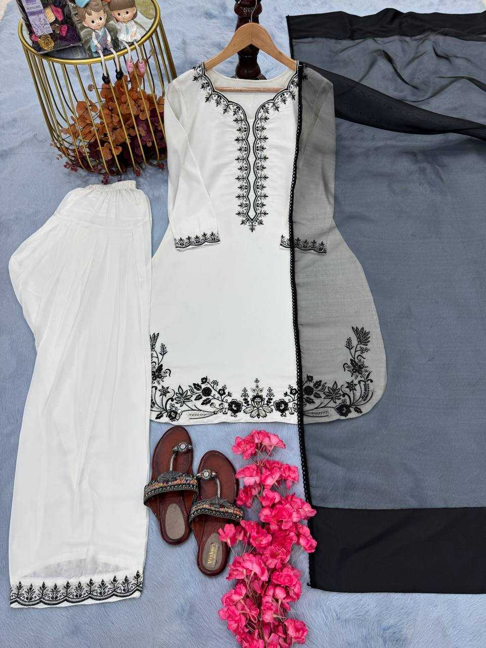 Ynf Crepe KESH141 205 Suits & Dresses Wholesale Ladies Suits Embroidery Suits Designer Suits Manufacturer