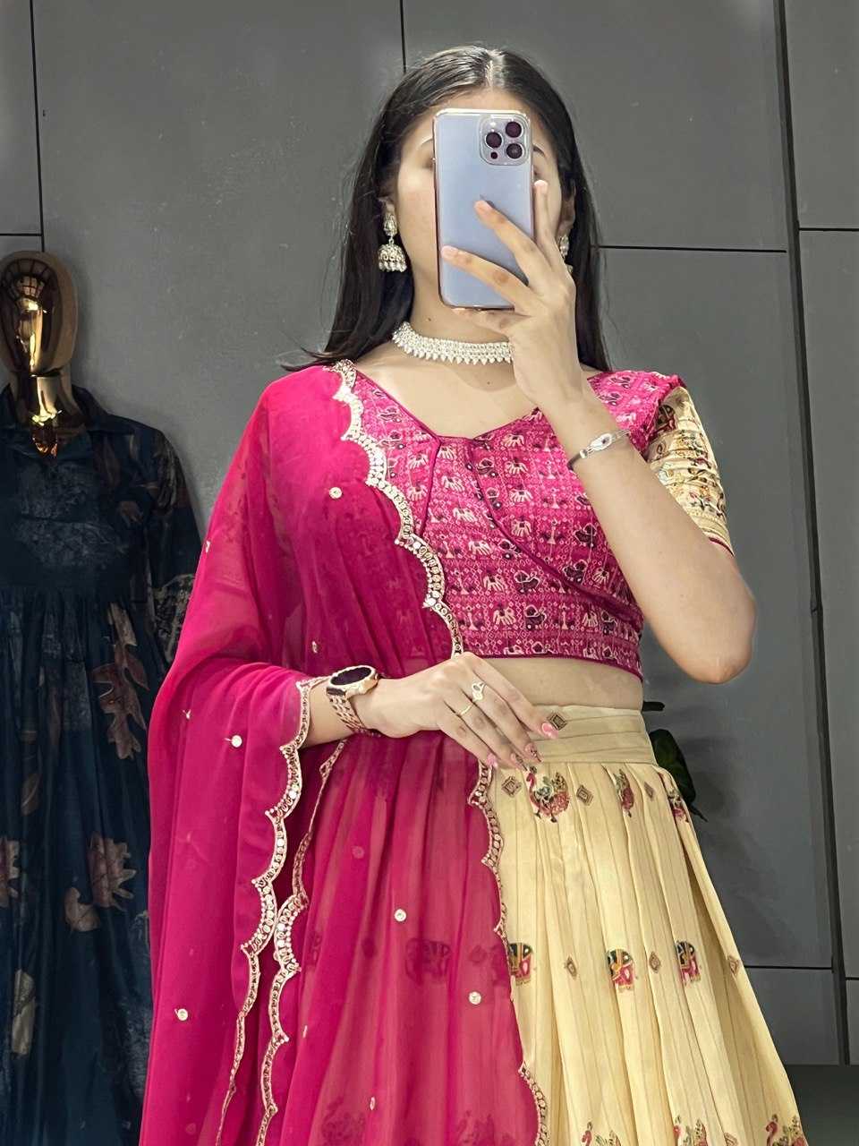 Ynf Fancy RIN119 9035 Lehengas Wholesale Fancy Lehenga Traditional Lehenga Silk Lehenga Manufacturer