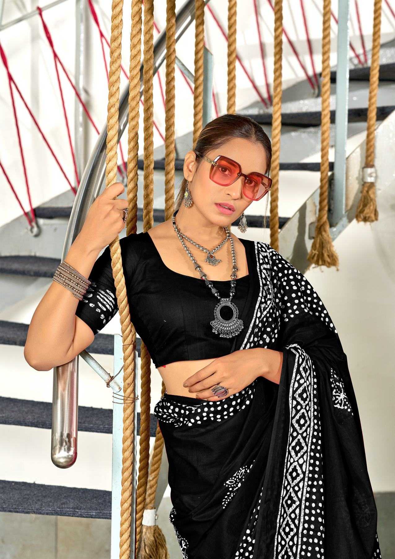 Ynf Pure Cotton RIN229 BATIK SESSION Sarees Wholesale Printed Cotton Saree Cotton Sarees Mulmul Cotton Sarees Manufacturer
