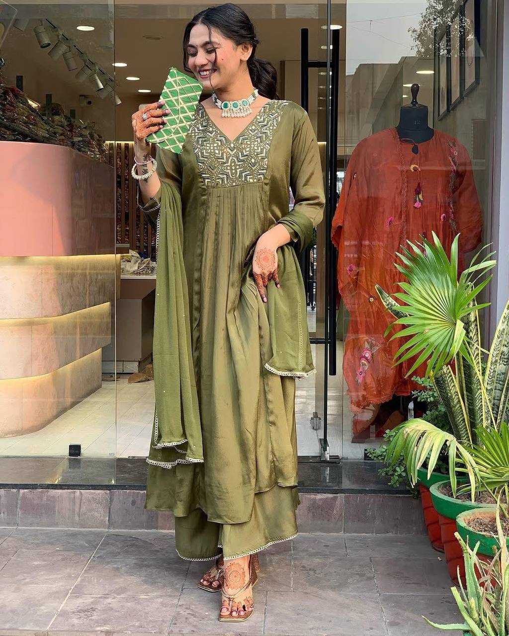 Ynf Chinon KESH501 YOGG Suits & Dresses Plus Size Collections Wholesale Embroidery Suits Designer Suits Manufacturer