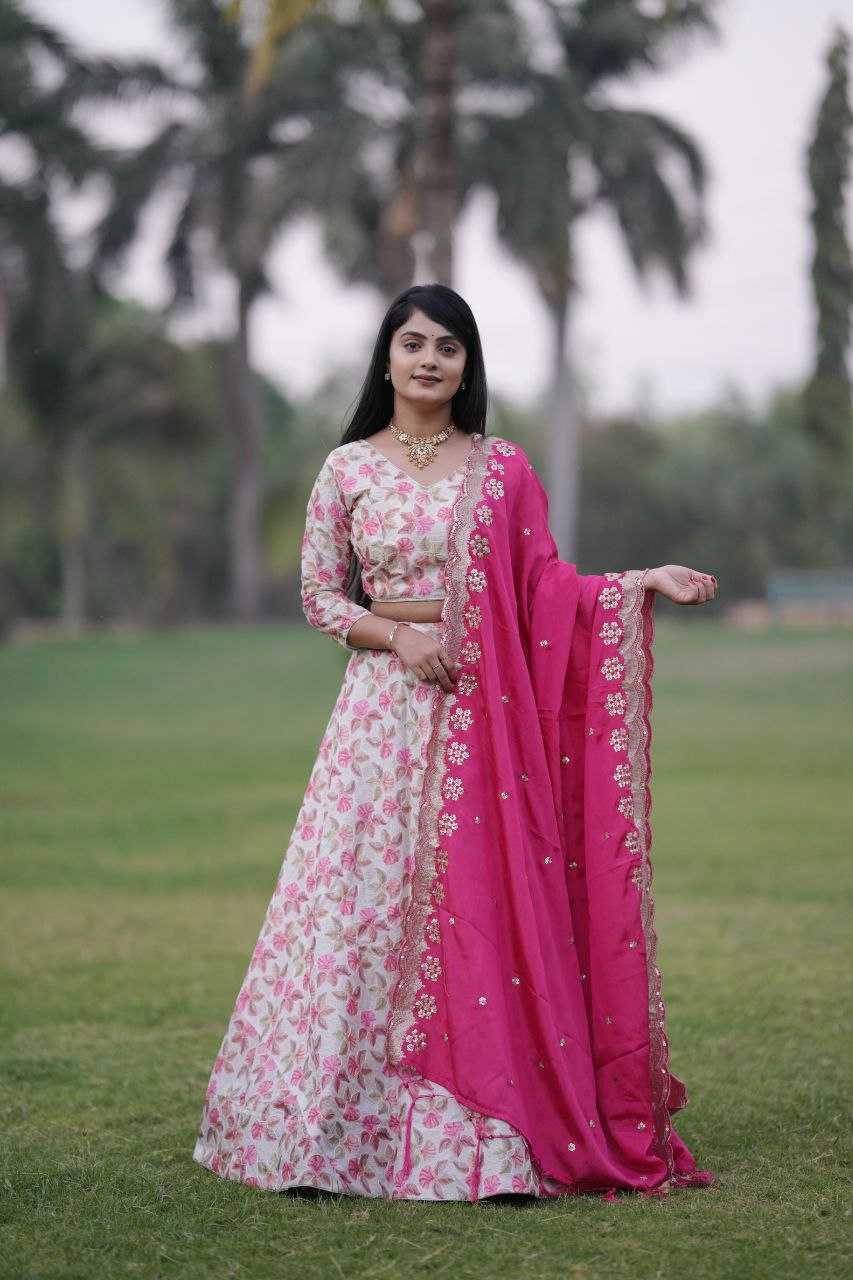 Ynf Chinon RIN133 006 Lehengas Wholesale Fancy Lehenga Embroidered Lehenga Zari Work Lehenga Sequins Lehenga Manufacturer