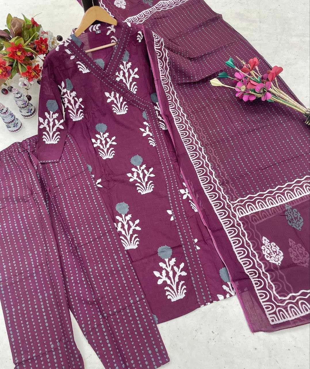 Ynf Cotton KESH536 JHUMAR Kurti Wholesale Designer Kurtis Printed Kurtis Cotton Kurtis Manufacturer