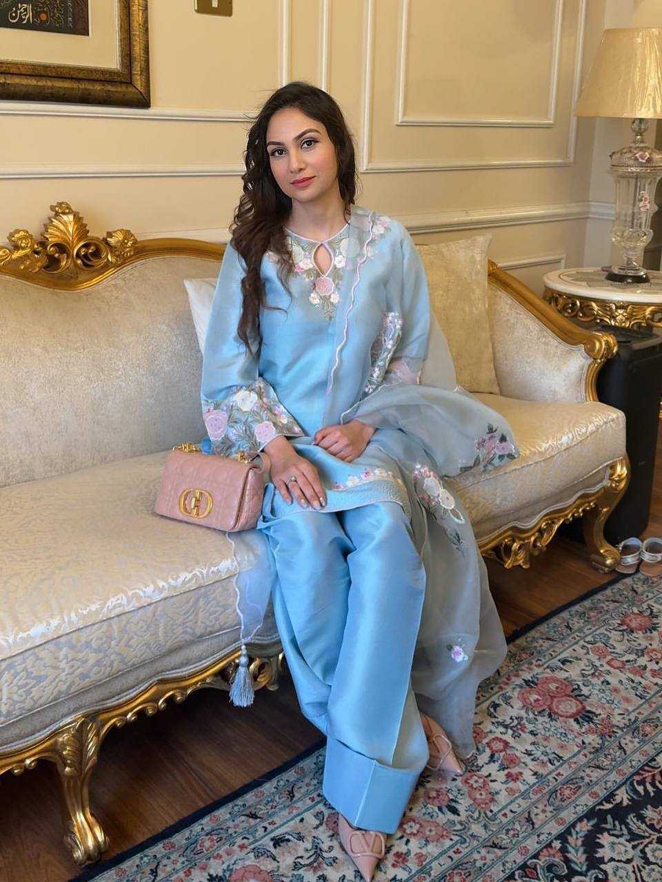 Ynf Crepe RIN110 379 Suits & Dresses Wholesale Embroidery Suits Ladies Salwar Suits Manufacturer