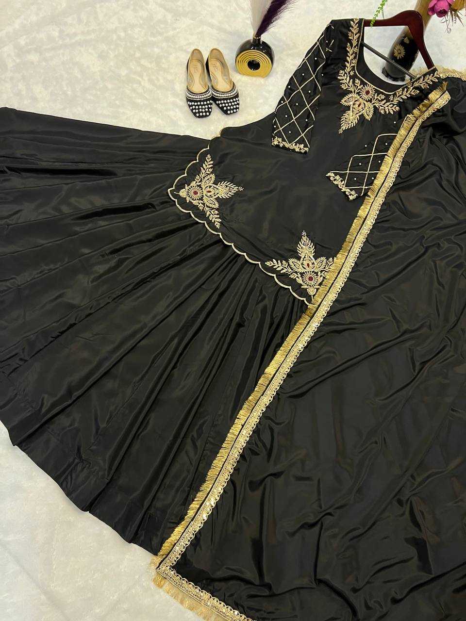 Ynf Crepe Silk KESH528 448 Suits & Dresses Wedding Collections Festive Collections Wholesale Embroidery Suits Ladies Silk Suit Zari Work Suit Manufacturer