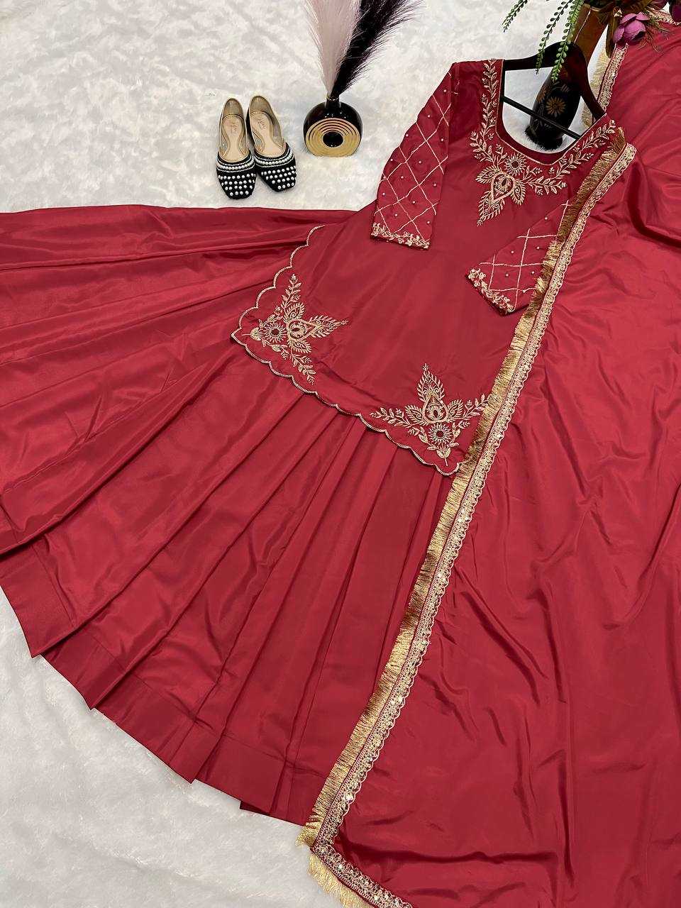Ynf Crepe Silk KESH528 448 Suits & Dresses Wedding Collections Festive Collections Wholesale Embroidery Suits Ladies Silk Suit Zari Work Suit Manufacturer