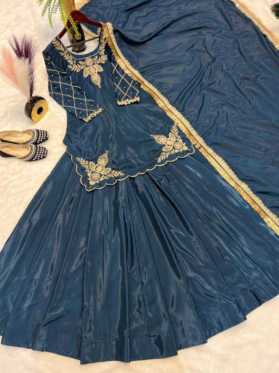 Ynf Crepe Silk KESH528 448 Suits & Dresses Wedding Collections Festive Collections Wholesale Embroidery Suits Ladies Silk Suit Zari Work Suit Manufacturer