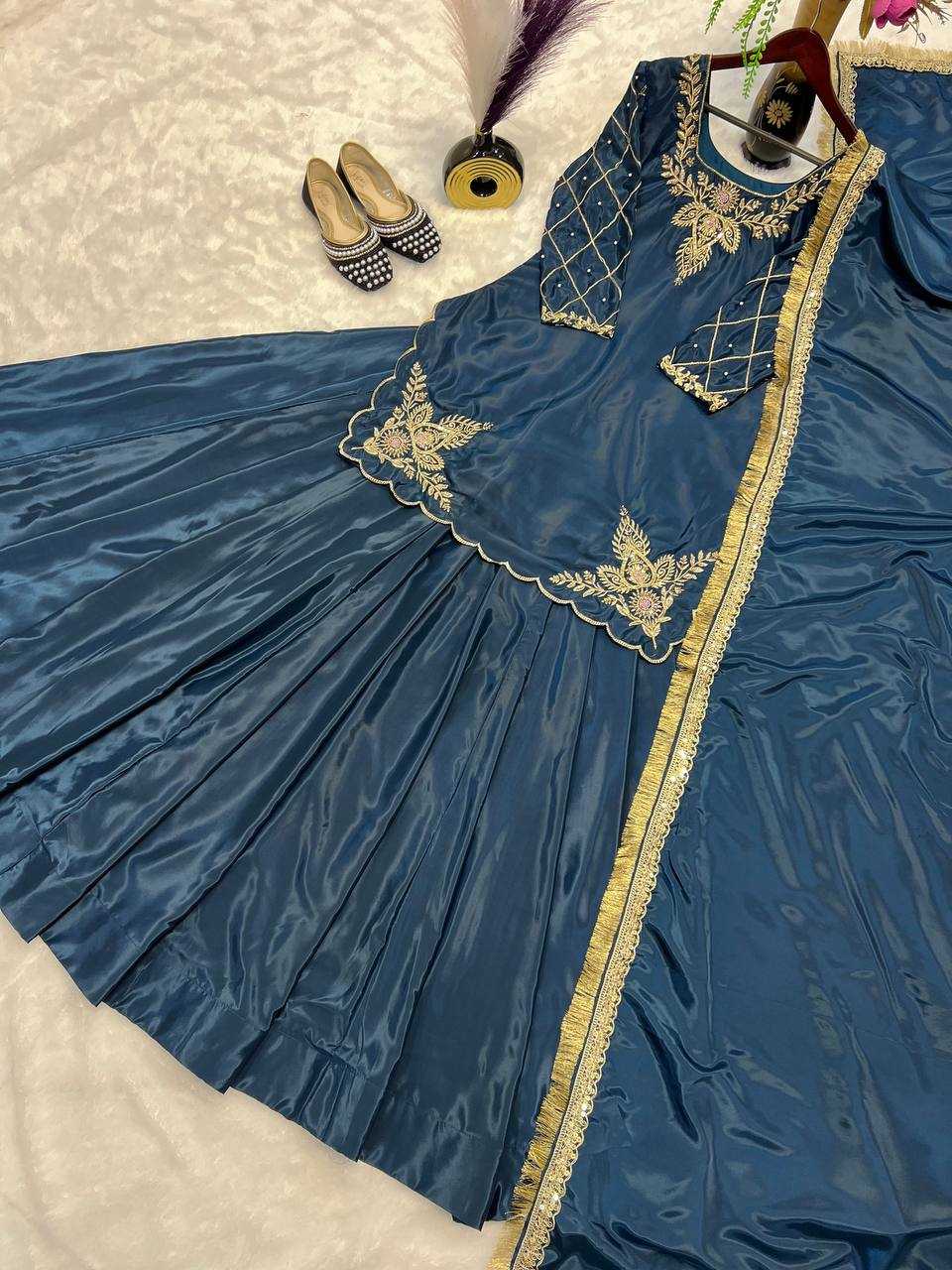 Ynf Crepe Silk KESH528 448 Suits & Dresses Wedding Collections Festive Collections Wholesale Embroidery Suits Ladies Silk Suit Zari Work Suit Manufacturer