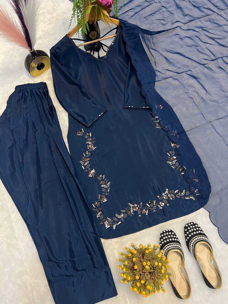 Ynf Crepe Silk KESH528 461 Suits & Dresses Wedding Collections Festive Collections Wholesale Ladies Silk Suit Party wear suits Handwork Suits Manufacturer