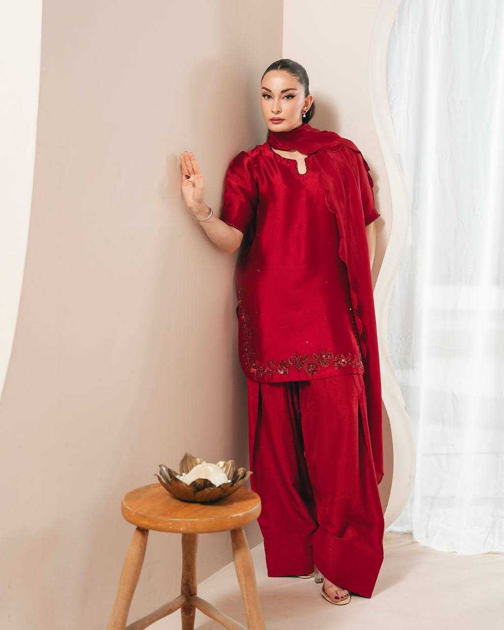 Ynf Crepe Silk KESH528 461 Suits & Dresses Wedding Collections Festive Collections Wholesale Ladies Silk Suit Party wear suits Handwork Suits Manufacturer