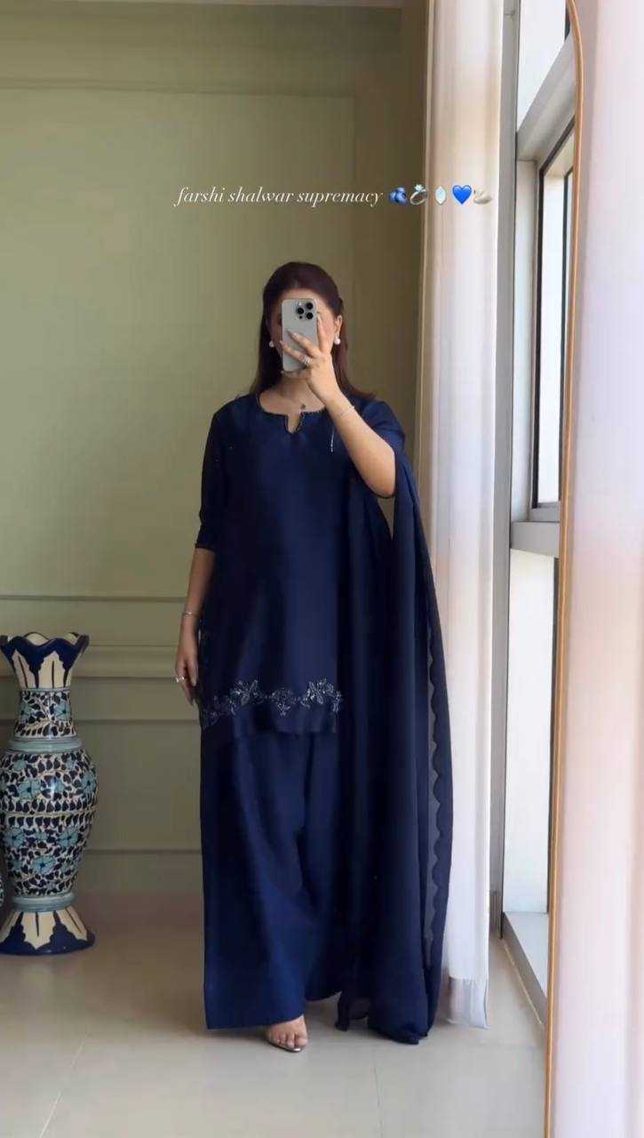 Ynf Crepe Silk KESH528 461 Suits & Dresses Wedding Collections Festive Collections Wholesale Ladies Silk Suit Party wear suits Handwork Suits Manufacturer