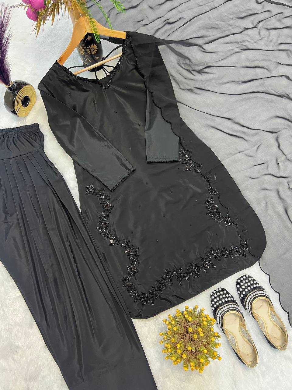 Ynf Crepe Silk KESH528 461 Suits & Dresses Wedding Collections Festive Collections Wholesale Ladies Silk Suit Party wear suits Handwork Suits Manufacturer