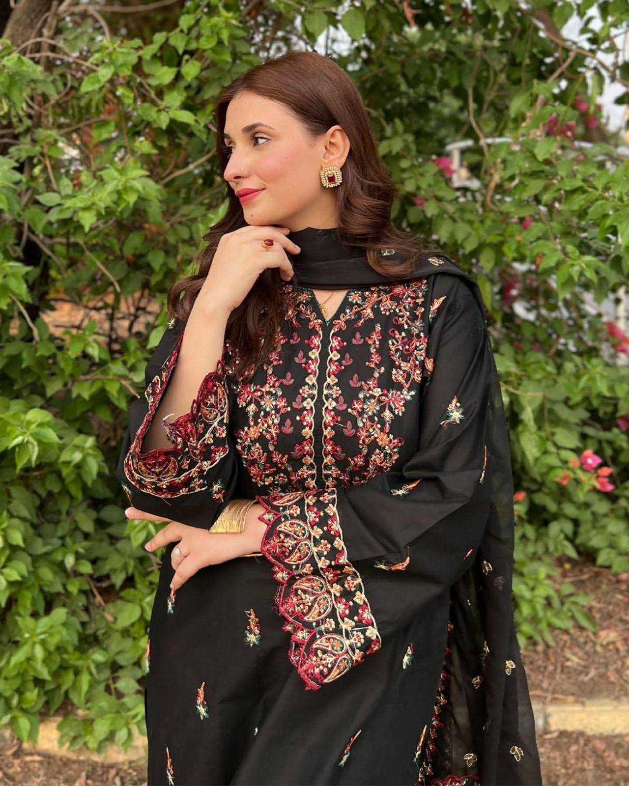 Ynf Georgette KESH492 1375 Suits & Dresses Wholesale Ladies Suits Dresses Designer dresses Manufacturer