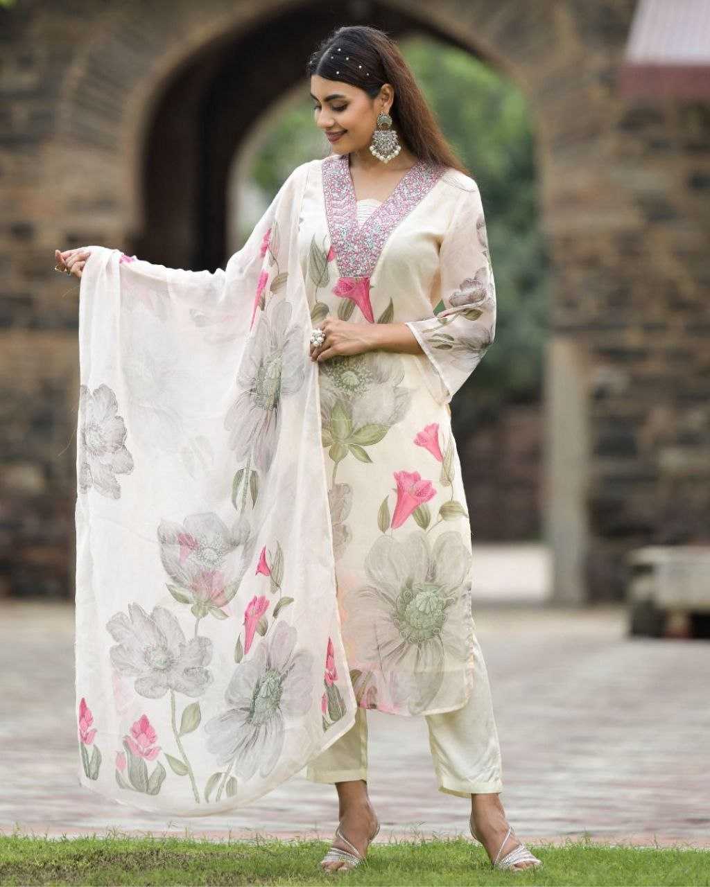 Ynf Georgette KESH529 SONIKA Suits & Dresses Wedding Collections Festive Collections Wholesale Georgette Suit Embroidered Suits Party Wear Dresses Manufacturer