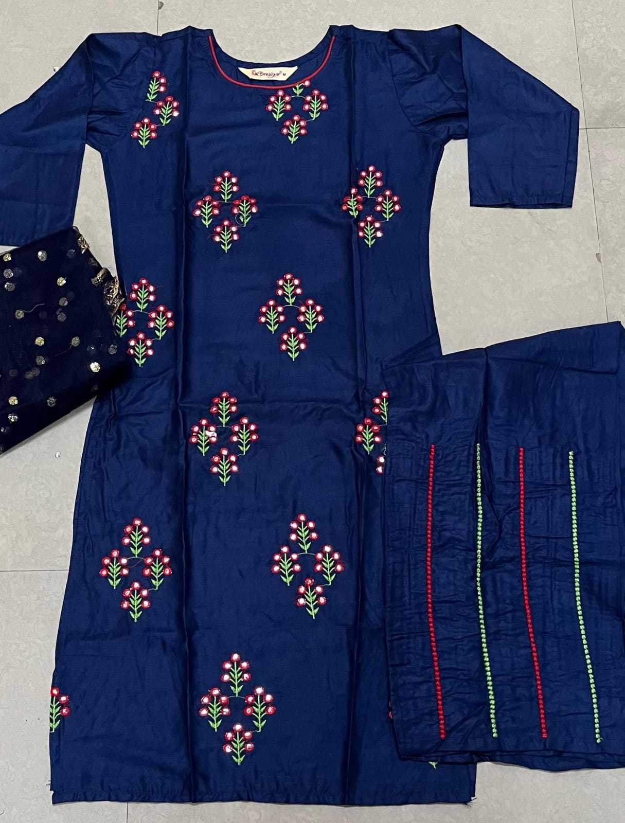 Ynf Heavy Rayon RIN158 Zalak Kurti Wholesale Designer Kurtis Rayon Kurtis Embroidered Kurtis Manufacturer