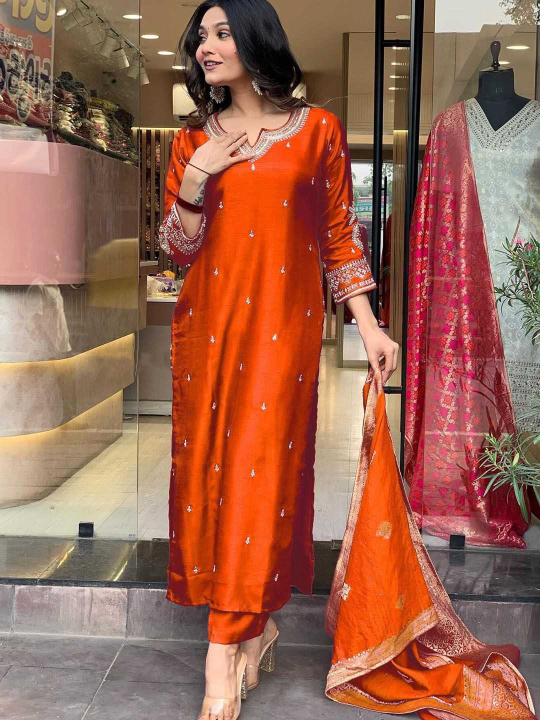 Ynf Heavy Roman Silk KESH545 9901 Kurti Wholesale Kurti Bottom With Dupatta Embroidered Kurtis Manufacturer