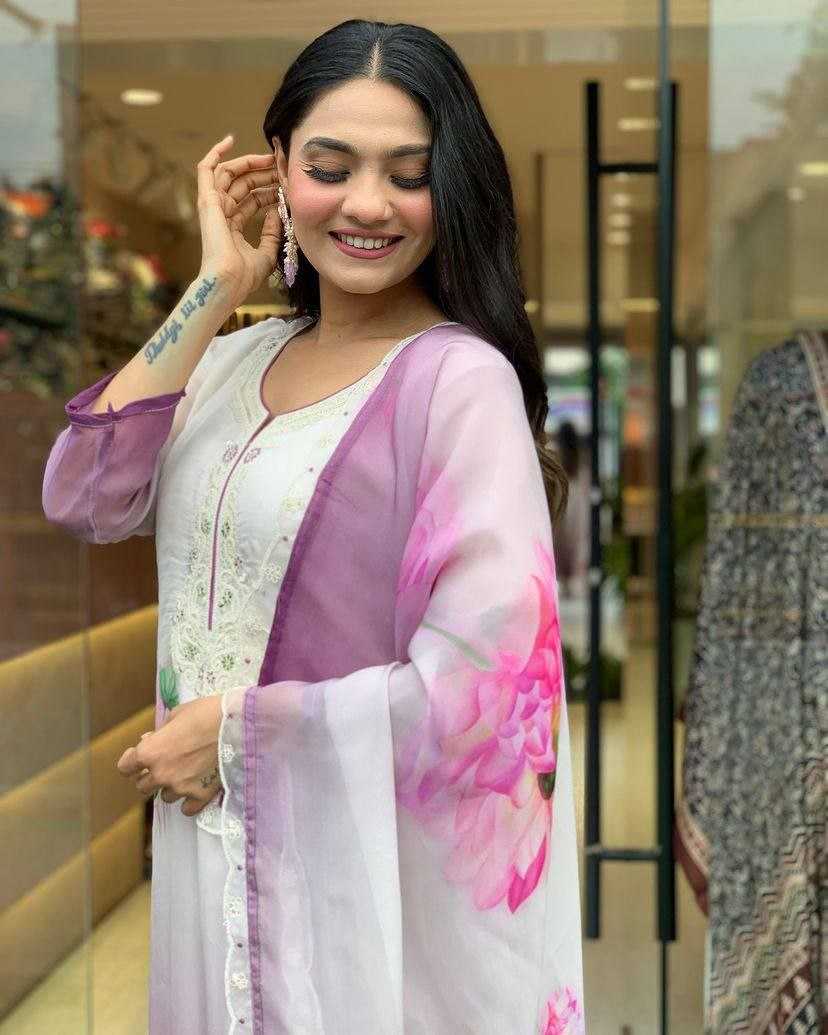 Ynf Organza KESH529 KASHVI Kurti Wholesale Casual Kurtis Festive Kurtis Party Wear Kurtis Embroidered Kurtis Manufacturer