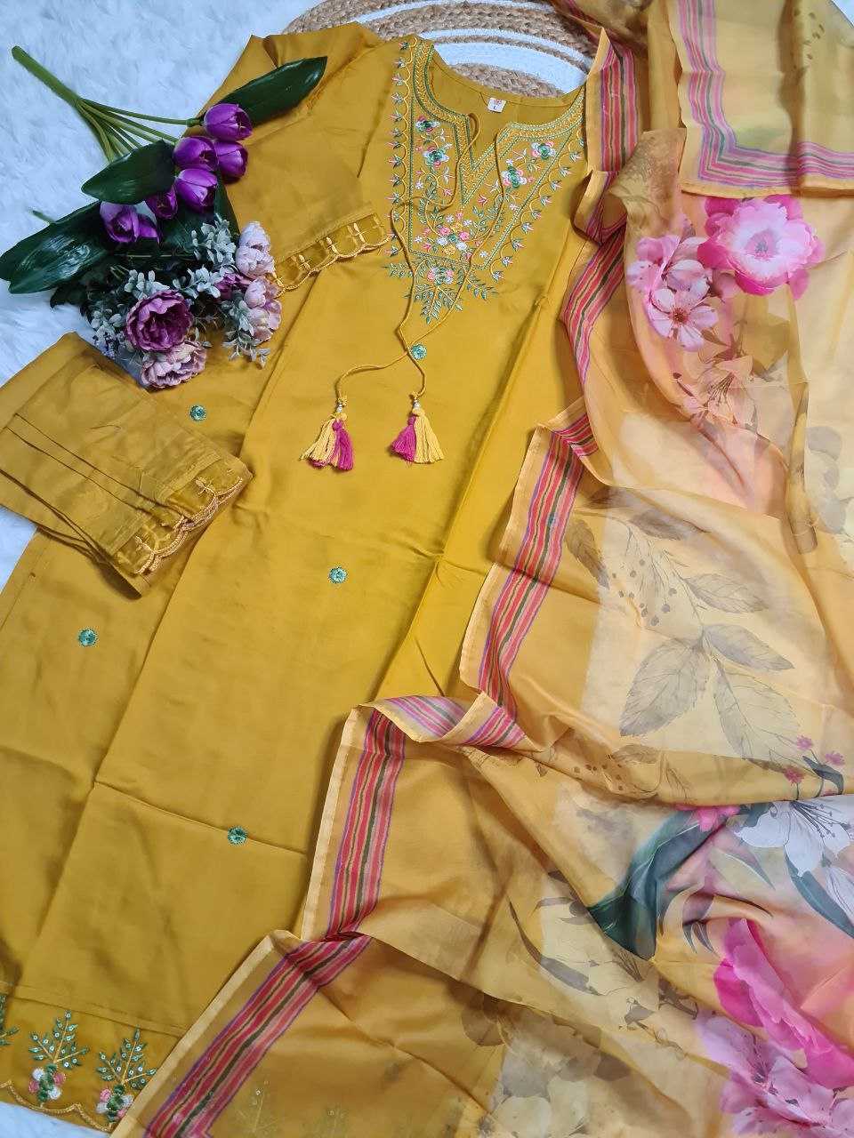 Ynf Pure Viscos KESH529 556 Kurti Wholesale Festive Kurtis Party Wear Kurtis Kurtis With Bottom Embroidered Kurtis Manufacturer