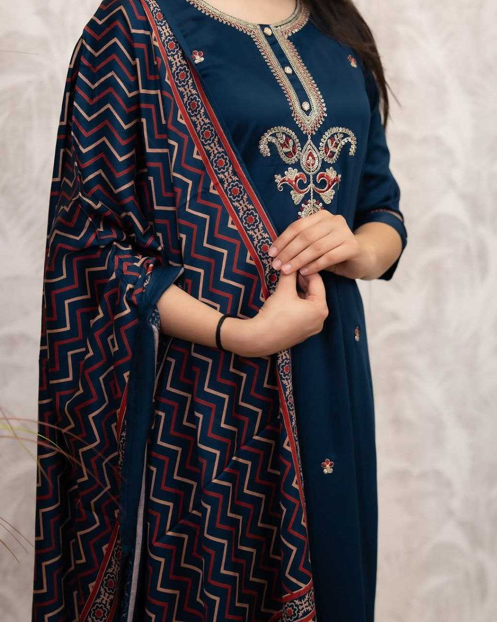Ynf Pure Viscos KESH529 628 Suits & Dresses Wholesale Ladies Suits Embroidery Suits Party wear suits Manufacturer