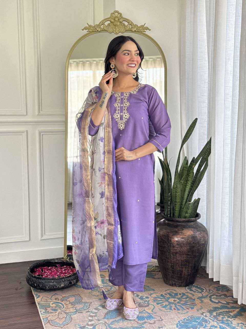 Ynf Pure Viscos KESH529 VIVA Suits & Dresses Festive Collections Wholesale Ladies Suits Embroidery Suits Rakhi Collections Manufacturer