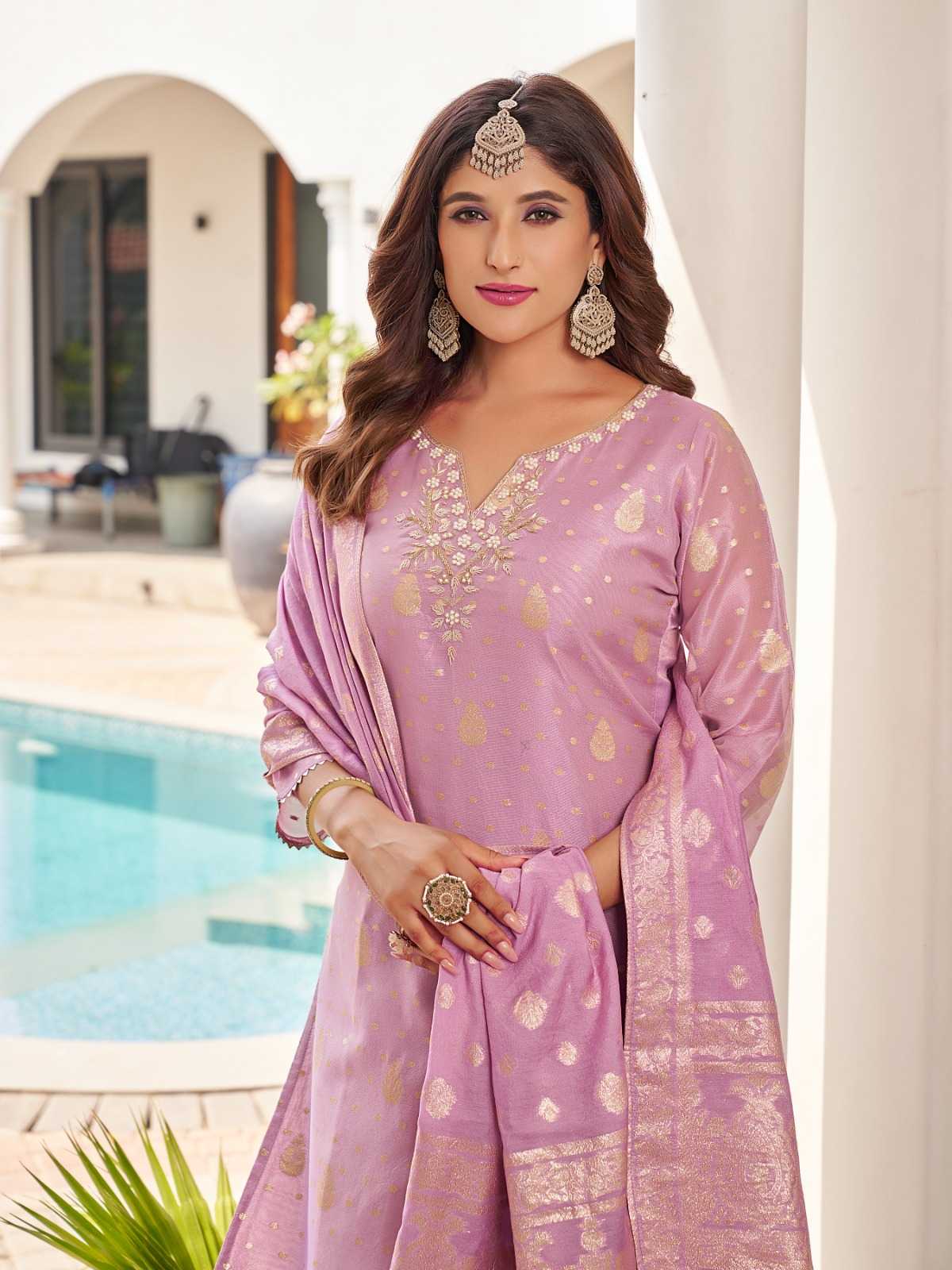 Ynf Shimmer silk RIN190 Setwise Collections Wholesale Kurtis Catalogs Manufacturer