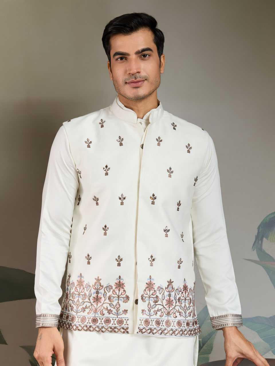 Ynf Silk RIN202 61101 Western Wears Mens Wear Festive Collections Wholesale Mens Kurtas Silk Kurta Embroidered Kurta Pajama Manufacturer