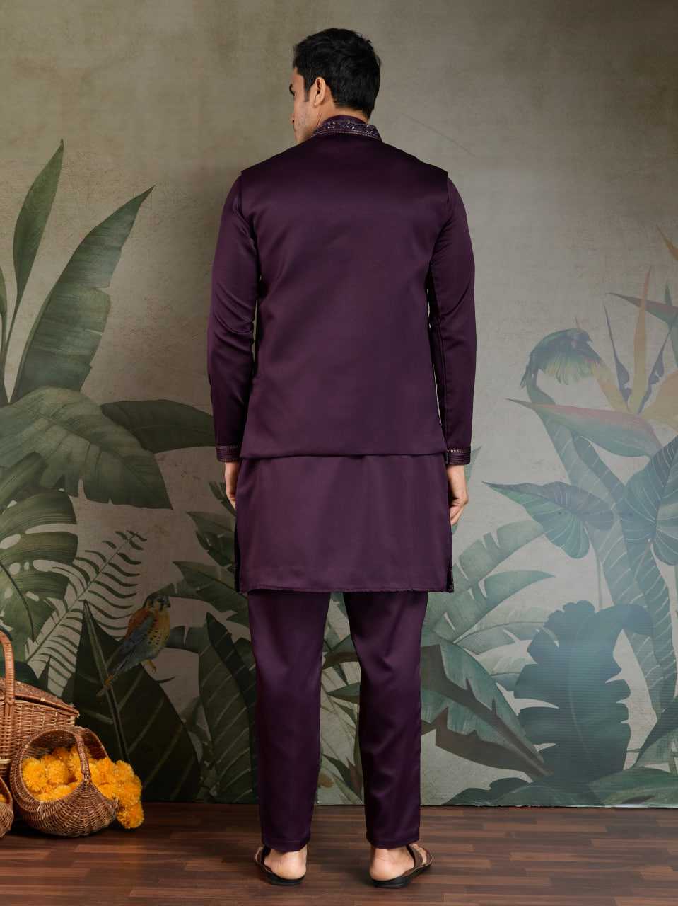 Ynf Silk RIN202 61101 Western Wears Mens Wear Festive Collections Wholesale Mens Kurtas Silk Kurta Embroidered Kurta Pajama Manufacturer