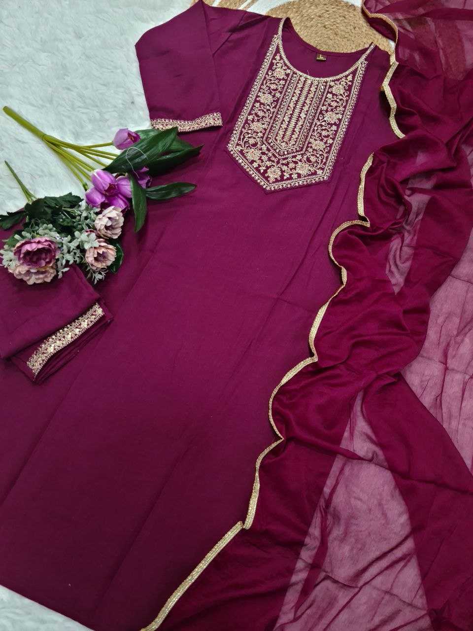 Ynf Slub Reyon KESH529 629 Suits & Dresses Wedding Collections Festive Collections Wholesale Ladies Suits Embroidery Suits Wedding Outfits Manufacturer