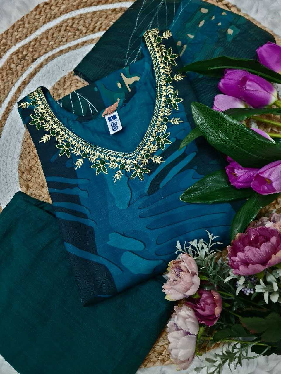 Ynf Slub Reyon KESH529 Aaliya Suits & Dresses Wedding Collections Festive Collections Wholesale Ladies Suits Embroidery Suits Wedding Outfits Manufacturer