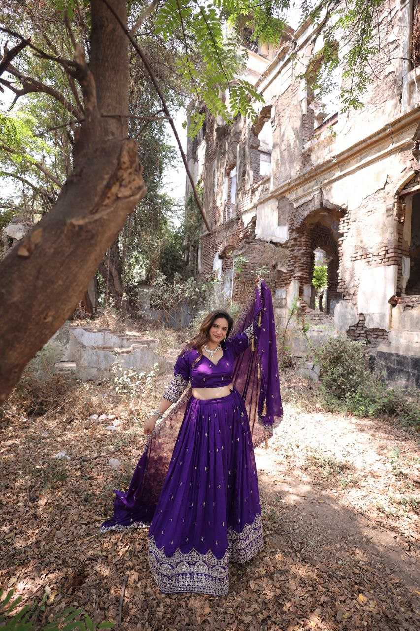 Ynf Vichitra Silk RIN133 008 Lehengas Wholesale Fancy Lehenga Embroidered Lehenga Lehenga For Mehndi Sequins Lehenga Manufacturer